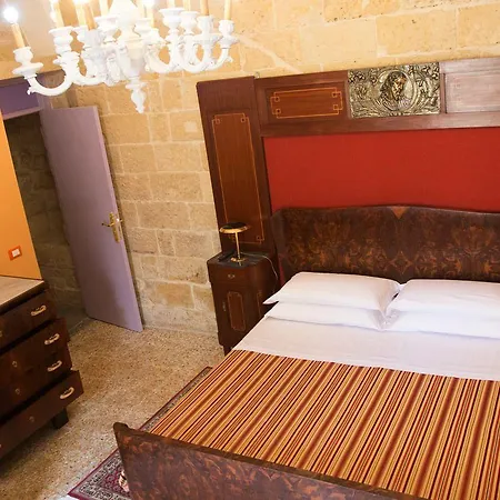 Malennio Bed & Breakfast 3*