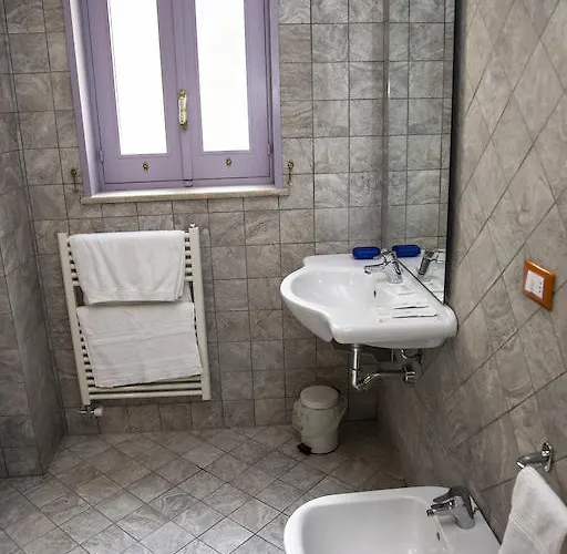 Bed & Breakfast Malennio 3*